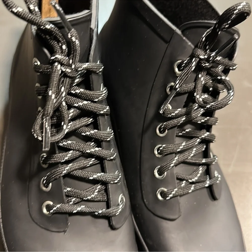 NWT Chooka Black Women's Lace-Up Winter Boots - Picture 3 of 9